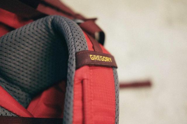 尼泊爾珠峰大本營EBC徒步日記,戶外裝備之戶外背包、帽子和水壺