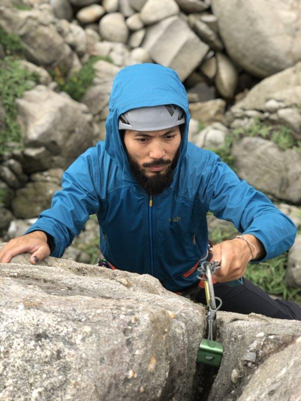 英國Rab專業戶外服飾品牌,Rab軟殼外套實測