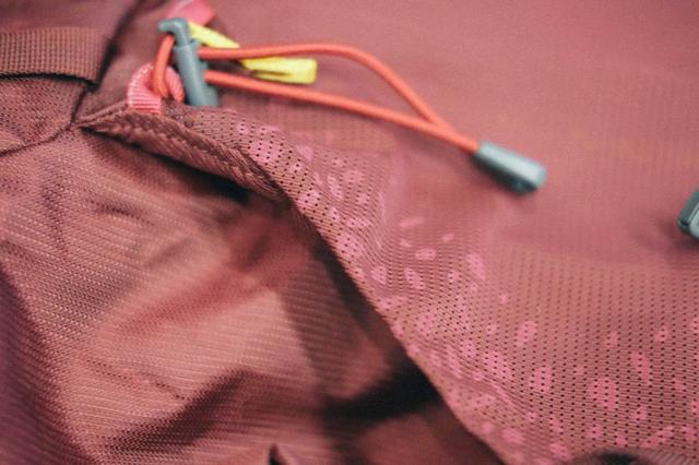 尼泊爾珠峰大本營EBC徒步日記,戶外裝備之戶外背包、帽子和水壺