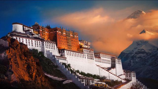 成都到拉薩旅游指南, 從熊貓到藏羚羊只有36小時的距離