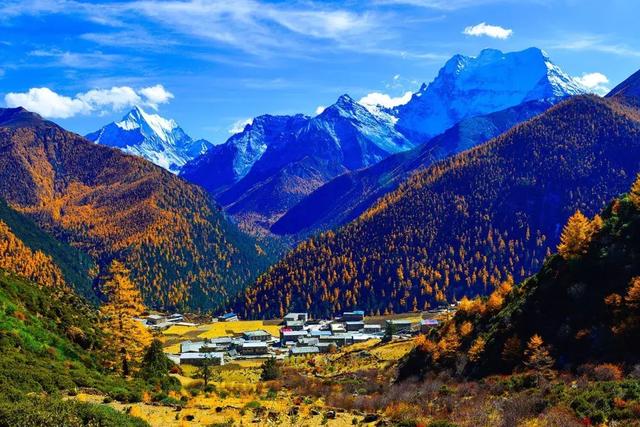 中國哪些徒步路線,深受國內外徒步愛好者們的喜愛呢？