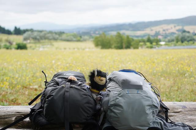穿梭都市與戶外,英國戶外品牌Lowe Alpine多功能輕量背包實測