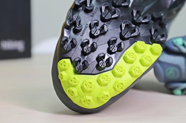 頂級戶外品牌,La Sportiva戶外運動鞋開箱體驗