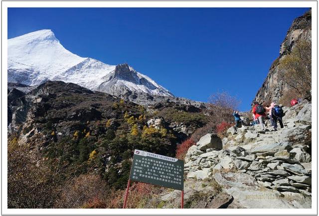 用腳步丈量四川稻城亞丁的美麗,仙乃日雪山轉山攻略