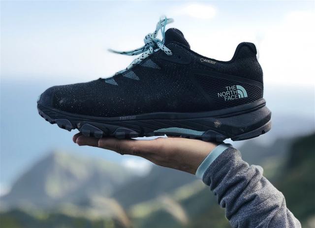 美女實測北面(The North Face)防水透氣徒步鞋