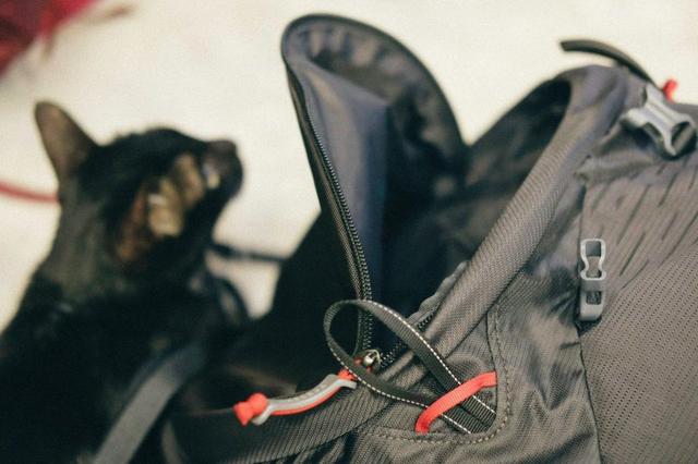 尼泊爾珠峰大本營EBC徒步日記,戶外裝備之戶外背包、帽子和水壺