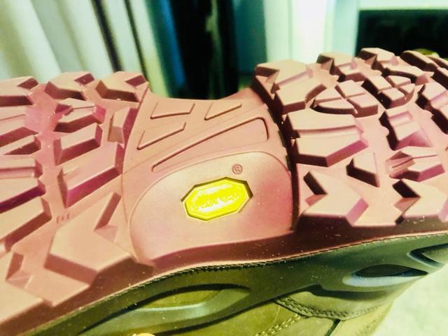 登山鞋推薦,LOWA中幫戶外鞋開箱實測心得