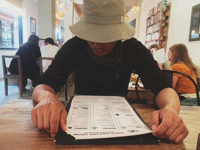 尼泊爾珠峰大本營EBC徒步日記,戶外裝備之戶外背包、帽子和水壺