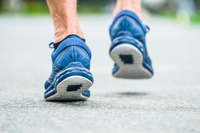 遇見腳下的Mizuno美津濃跑步鞋,陪你跑出人生方向