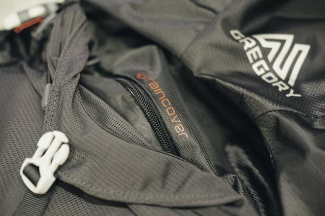 尼泊爾珠峰大本營EBC徒步日記,戶外裝備之戶外背包、帽子和水壺