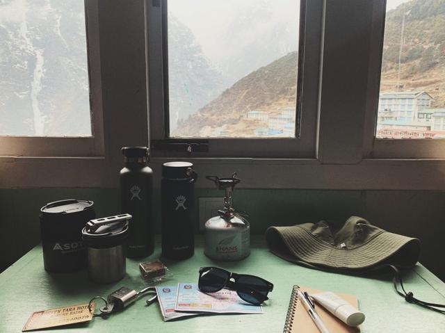 尼泊爾珠峰大本營EBC徒步日記,戶外裝備之戶外背包、帽子和水壺