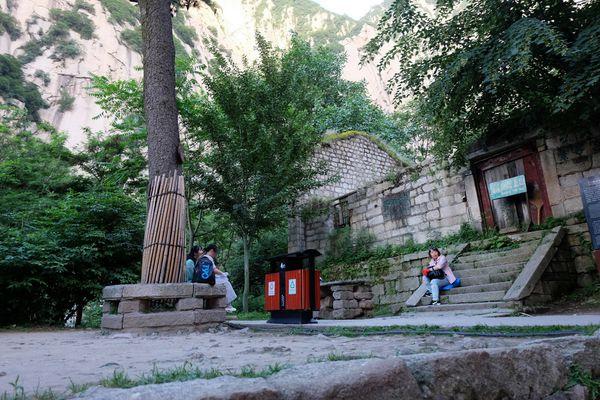 西安華山一日游,全程徒步西岳華山五峰全攻略