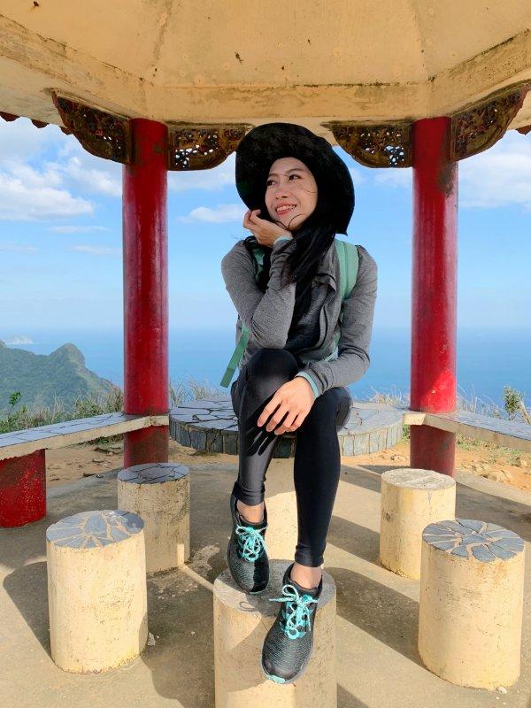 美女實測北面(The North Face)防水透氣徒步鞋