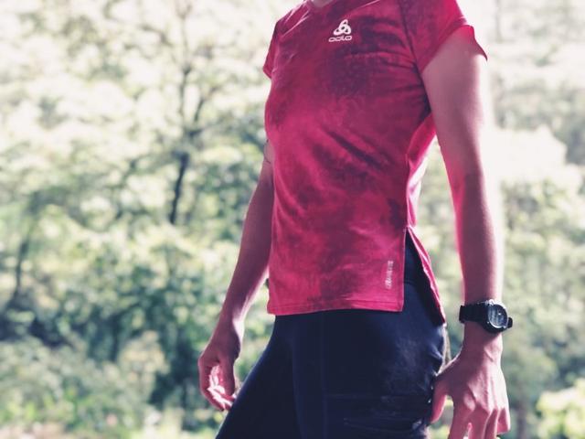 實測Odlo奧遞樂圓領防曬短袖,一件適合夏季運動穿著的T恤