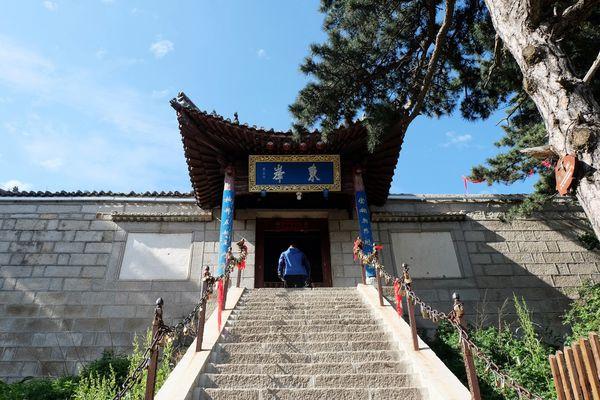 西安華山一日游,全程徒步西岳華山五峰全攻略