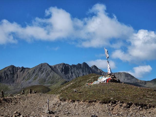 貢嘎穿越自助游攻略,貢嘎山下走一回