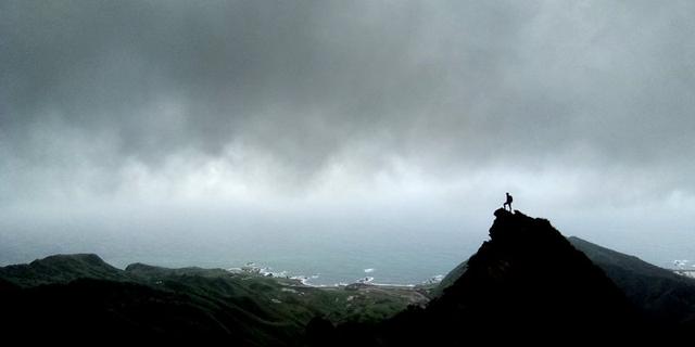 美國運動護具品牌LP護膝評測,想爬一輩子的山就得對膝蓋好一點