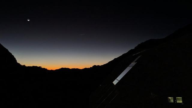 羊毛適合夏天穿?美國戶外品牌SmartWool羊毛衣襪實測體驗