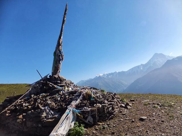 貢嘎穿越自助游攻略,貢嘎山下走一回