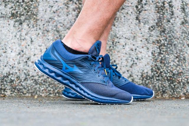遇見腳下的Mizuno美津濃跑步鞋,陪你跑出人生方向