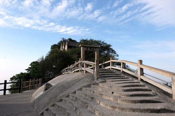 西安華山一日游,全程徒步西岳華山五峰全攻略