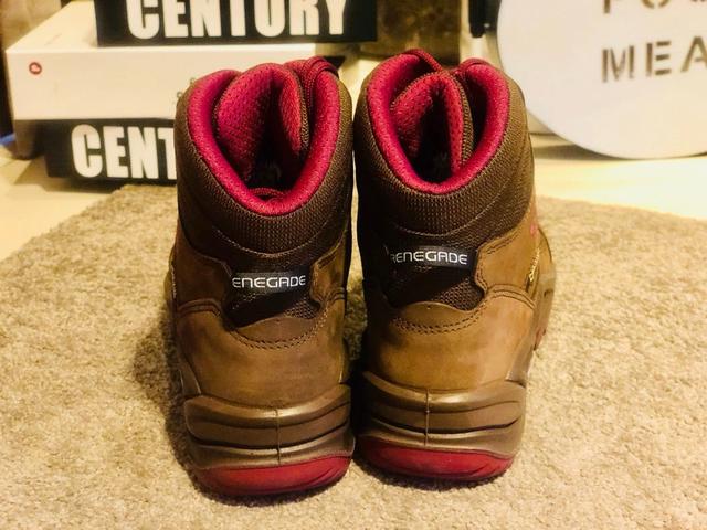 登山鞋推薦,LOWA中幫戶外鞋開箱實測心得