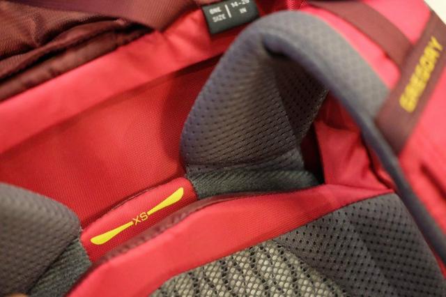 尼泊爾珠峰大本營EBC徒步日記,戶外裝備之戶外背包、帽子和水壺