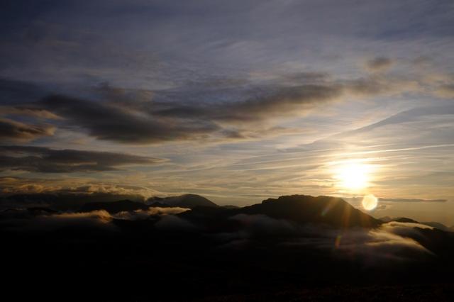 妹子教你選帳篷,心中首選MSR hubba hubba nx超輕雙人三季帳