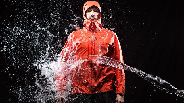 戶外沖鋒衣(硬殼)哪個品牌的好,戶外裝備實驗室推薦