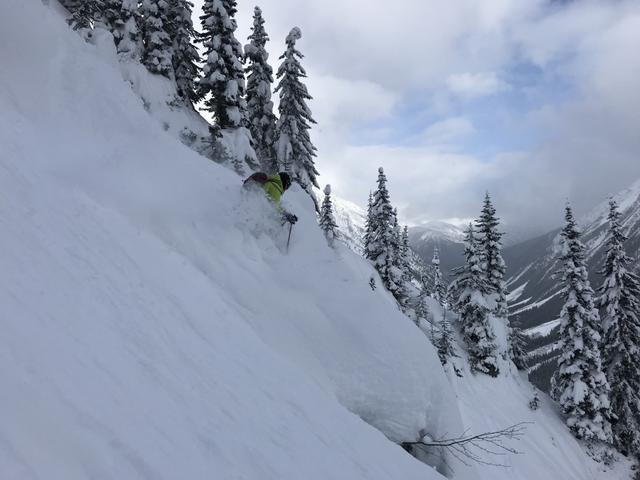 戶外沖鋒衣(硬殼)哪個品牌的好,戶外裝備實驗室推薦