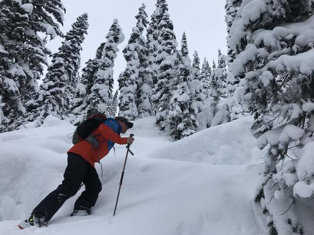 戶外沖鋒衣(硬殼)哪個品牌的好,戶外裝備實驗室推薦
