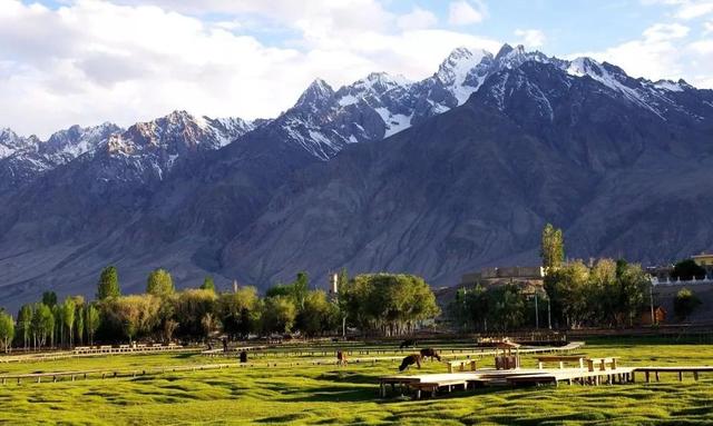 徒步愛好者的終極目標,巴基斯坦喬戈里峰K2大本營徒步全攻略