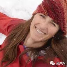 珠峰上的睡美人 女登山家喪生前哀求:“請不要扔下我”