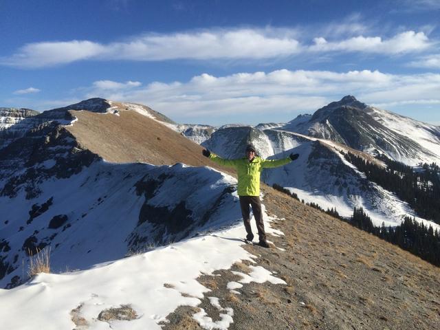 如何選擇沖鋒衣?戶外裝備實驗室最新沖鋒衣全面介紹及選購指南