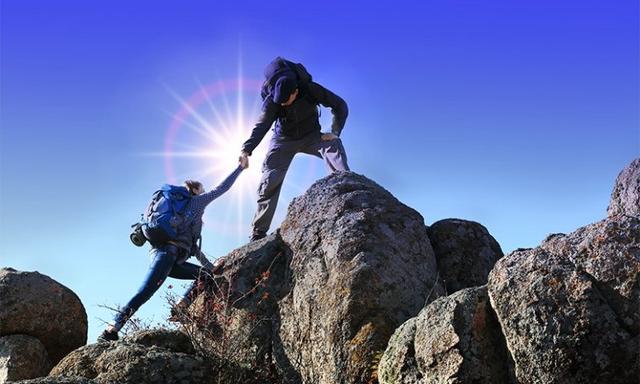 七種登山好物裝備,助攻你的登頂之路