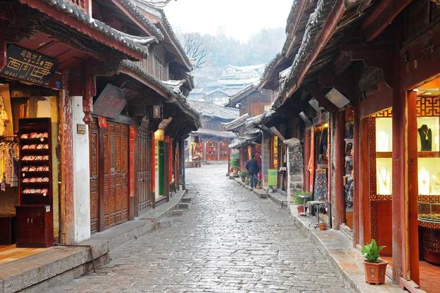 滇藏線旅游攻略,從昆明自駕到西藏的這條滇藏公路美的讓你舍不得眨眼