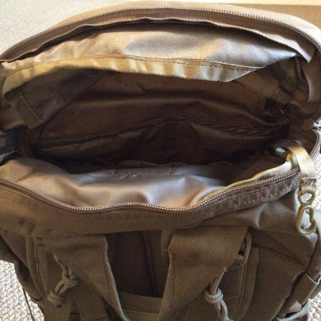 Gregory格里高利經(jīng)典戶外戰(zhàn)術(shù)背包開箱,城市通勤也可使用