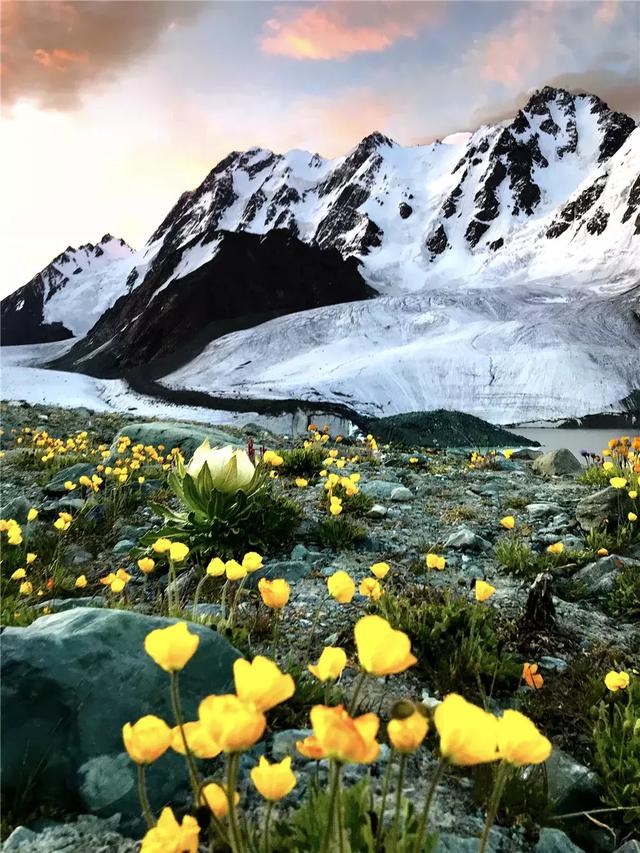 博格達大環線,要來新疆旅游這份頂級徒步路線攻略一定要看