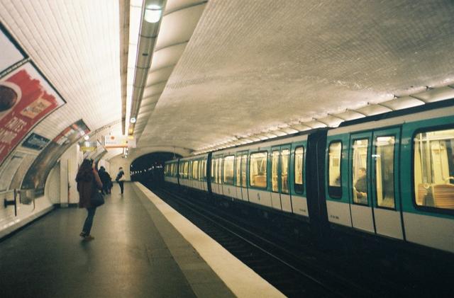 法國巴黎自由行攻略,去巴黎自助旅游來一場說走就走的旅行