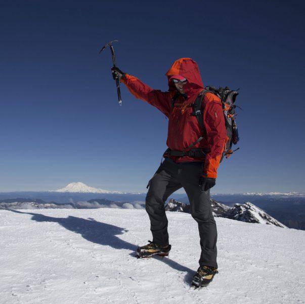 戶外沖鋒衣(硬殼)哪個品牌的好,戶外裝備實驗室推薦
