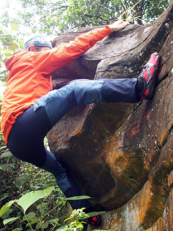 戶外品牌Rab軟殼外套裝備測評,帥氣且實用的軟殼
