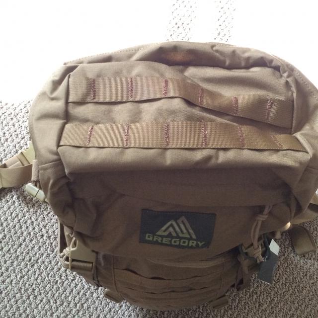 Gregory格里高利經(jīng)典戶外戰(zhàn)術(shù)背包開箱,城市通勤也可使用