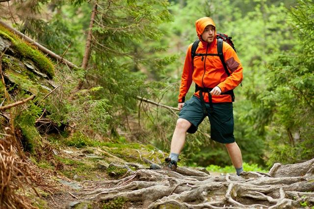 經常參加戶外活動,中老年人登山愛好者需要注意的的10件事