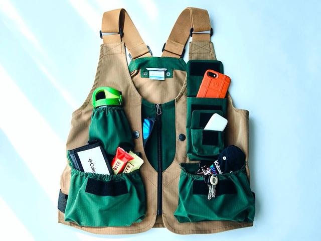 Columbia哥倫比亞戰術背心,有了這件露營還需要帶輕量小包?