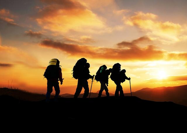 經常參加戶外活動,中老年人登山愛好者需要注意的的10件事