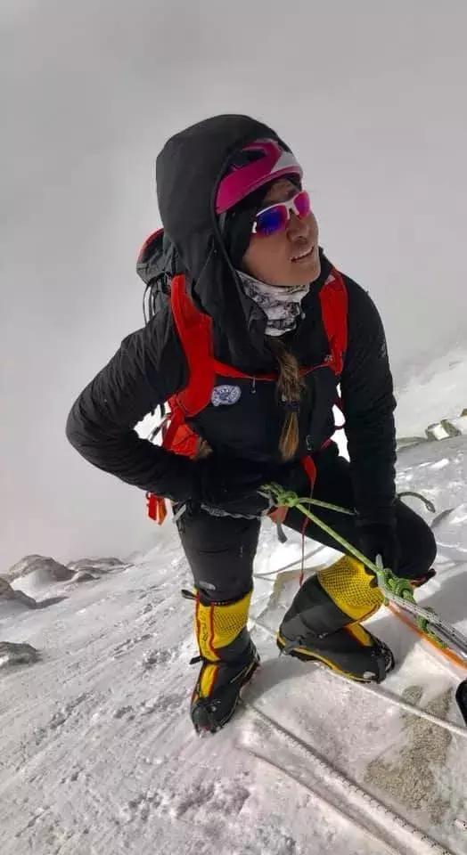 一位資深珠峰向?qū)У目捶?登珠峰如何提高在山上的安全性