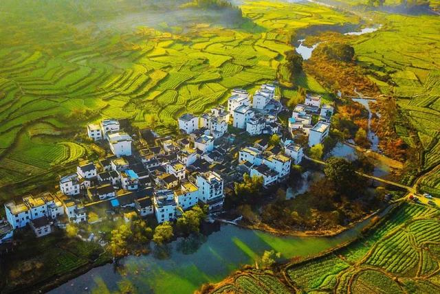 自駕游去哪玩?這7條國內自駕線路每條都是一路美景