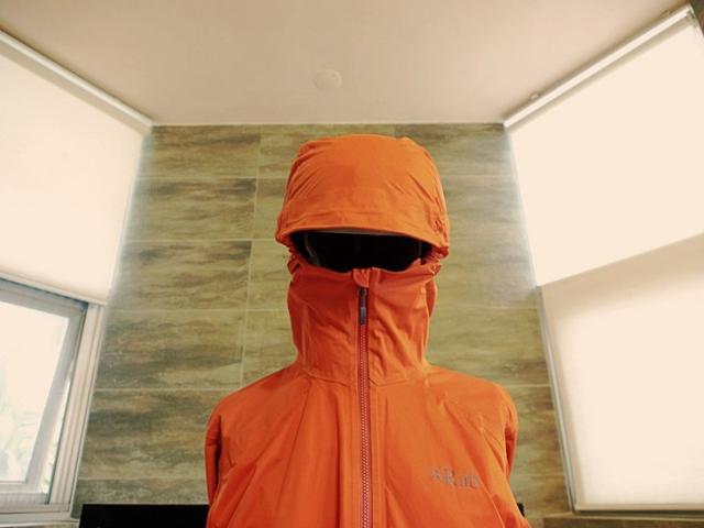 戶外品牌Rab軟殼外套裝備測評,帥氣且實用的軟殼