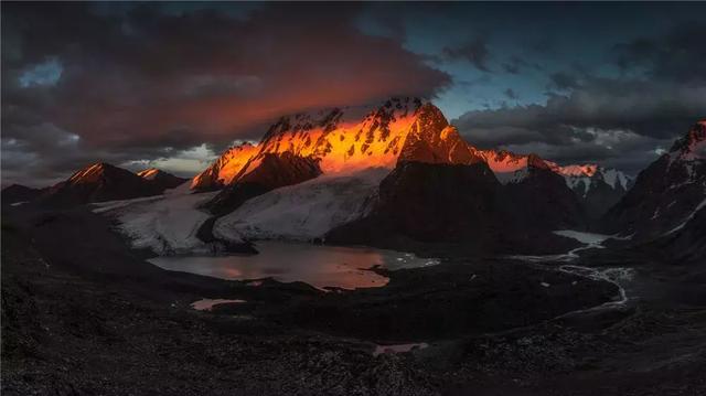 博格達大環線,要來新疆旅游這份頂級徒步路線攻略一定要看