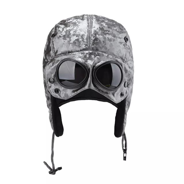 沒搶到KAWS聯名T恤?亞太戶外展這些潮流機能品牌不服